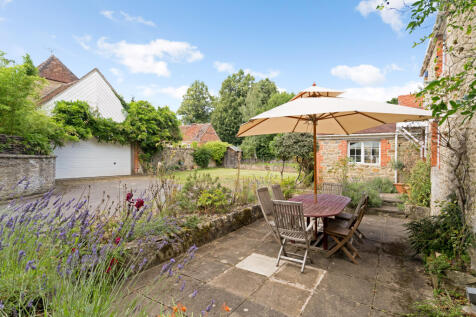 Garden/Outdoor Sitti