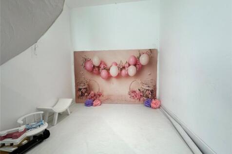 Picture No. 04