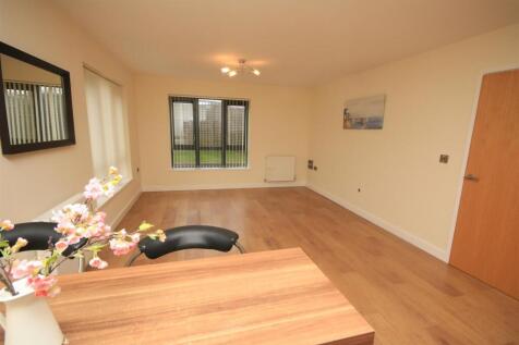 OPEN PLAN LIVING ROOM