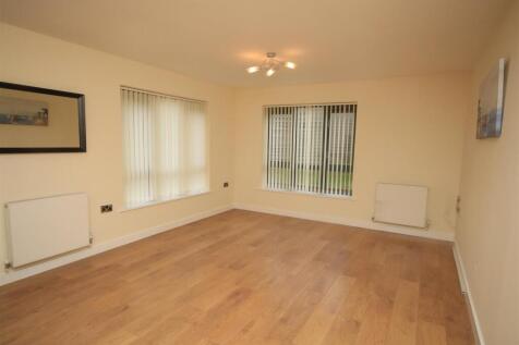 OPEN PLAN LIVING ROOM
