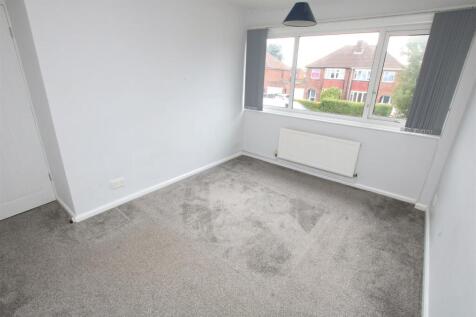 BEDROOM 1 FRONT