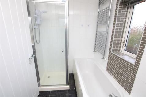 HOUSE BATHROOM