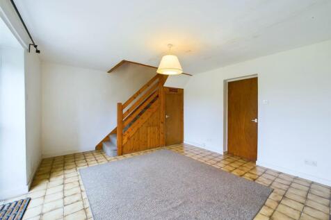 LIVING ROOM IN NO.5
