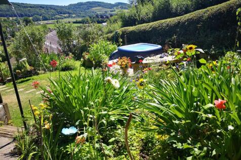 Garden 1.jpg