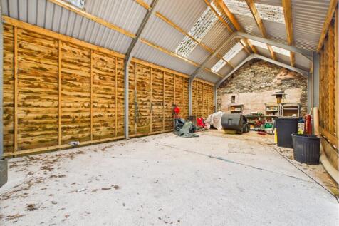 BARN