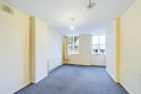FLAT 4