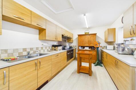 FORMER GARAGE/ HOBBY KITCHEN