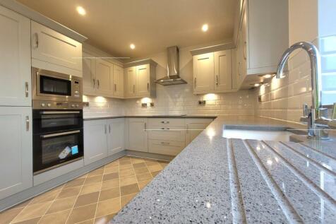 Rowan-kitchen-Primesave.jpg