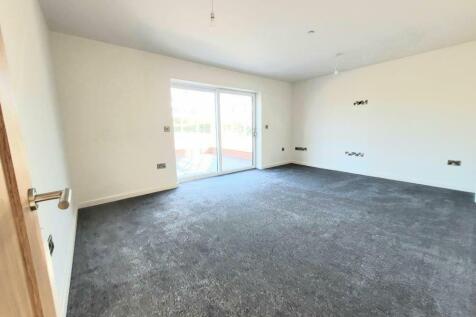 Rowan-lounge-Primesave.jpg