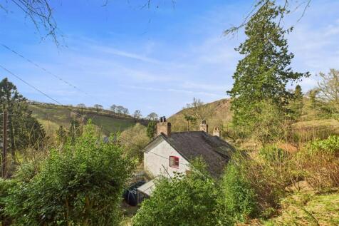 CAM01713G0-PR0082-STILL015.jpg