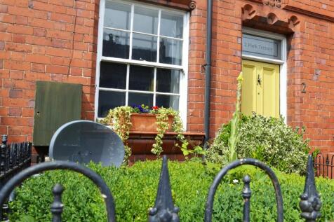 Front garden.JPG