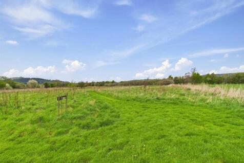 CAM01713G0-PR0099-STILL044.jpg