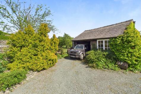 STONE OUTBUILDING
