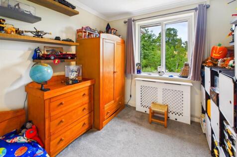 CAM01713G0-PR0134-STILL010.jpg