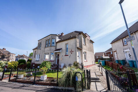 2 Bedroom Flat for Sale