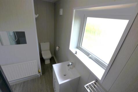 Shower Room -