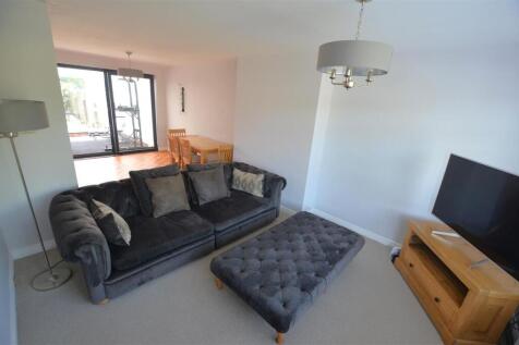 Lounge/Diner -