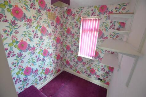 Bedroom 3 / Box