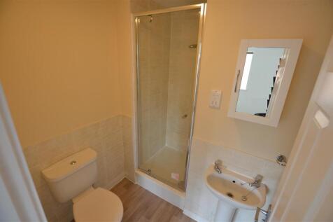 ENSUITE SHOWER ROOM.