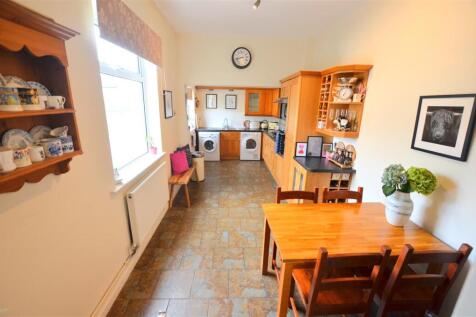 Breakfast Kitchen.