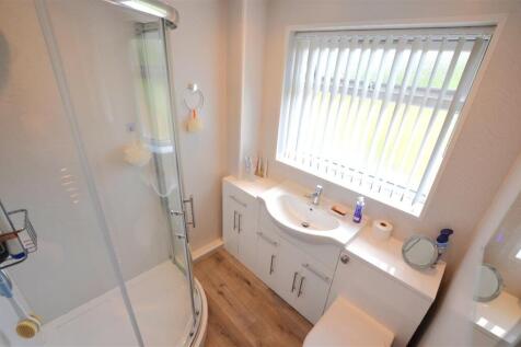Shower Room.