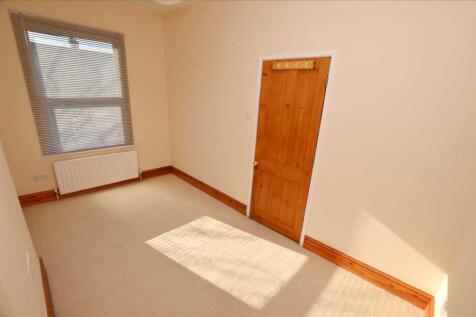 BEDROOM 2.