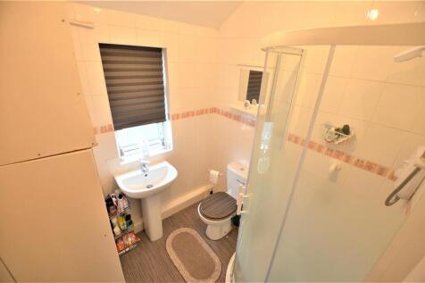 Shower Room.