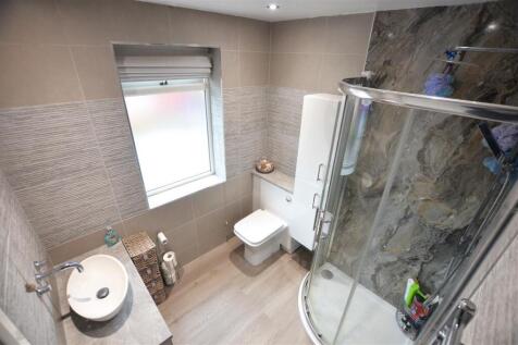 Shower Room.