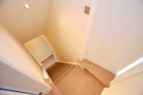 FIRST FLOOR LANDING.