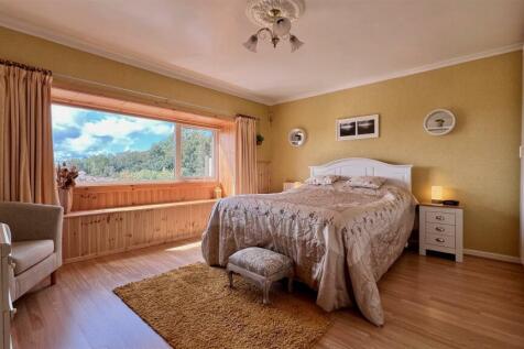 bed 1