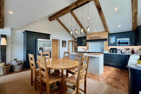 lounge/kitchen/diner