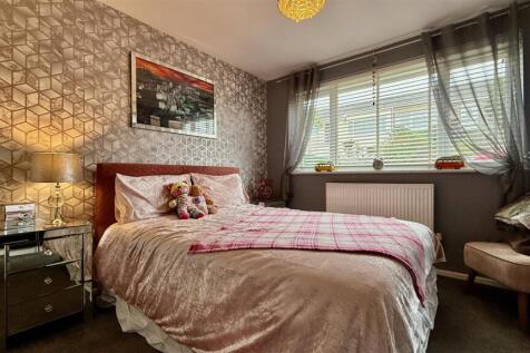 bed 1