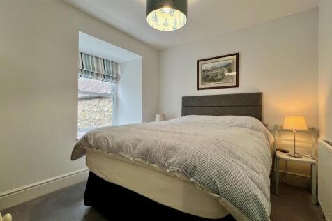 bed 3