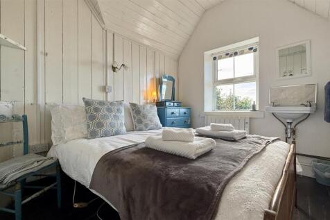 bed 1