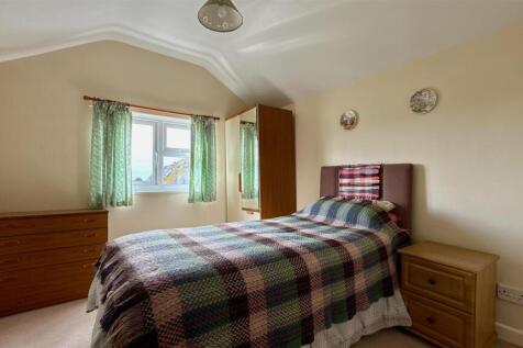 bed 2