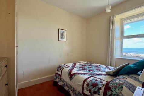bed 1
