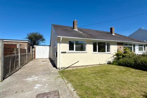 Front Garden and Drive Way