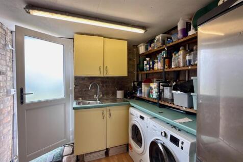 utility/garage