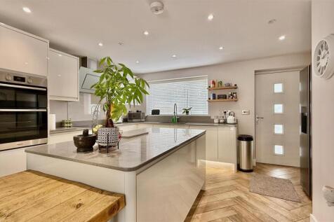 lounge/kitchen/diner