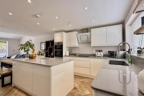 lounge/kitchen/diner
