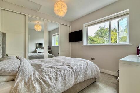 bed 1