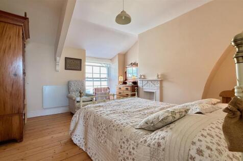 bed 1