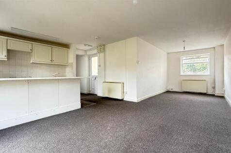 lounge/kitchen