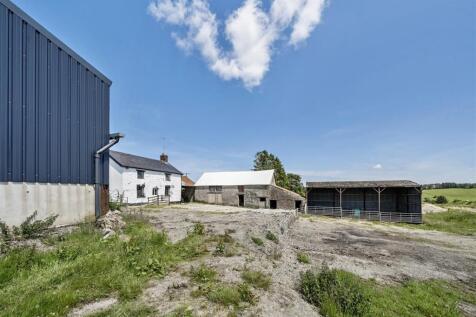 Farmbuildings 2.jpg