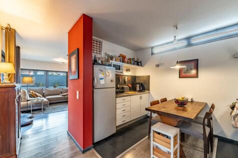 Property Image 39