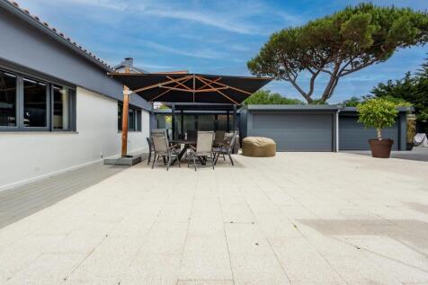 Property Image 41