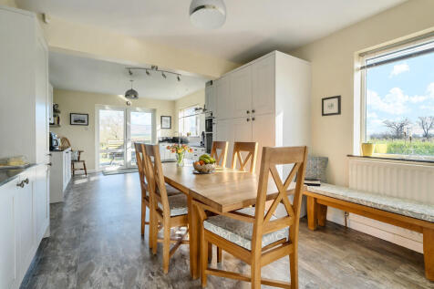 Kitchen/ Diner
