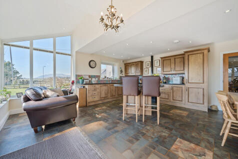 Kitchen/ Diner