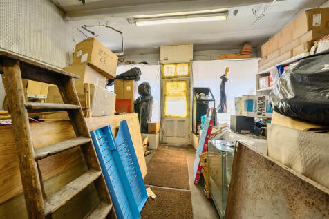 Commercial Unit