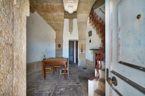 Windmill from 1793, Loures, Lisbon